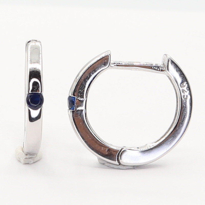 Stříbrné náušnice 109322