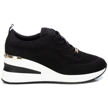 Xti  143069  Černá