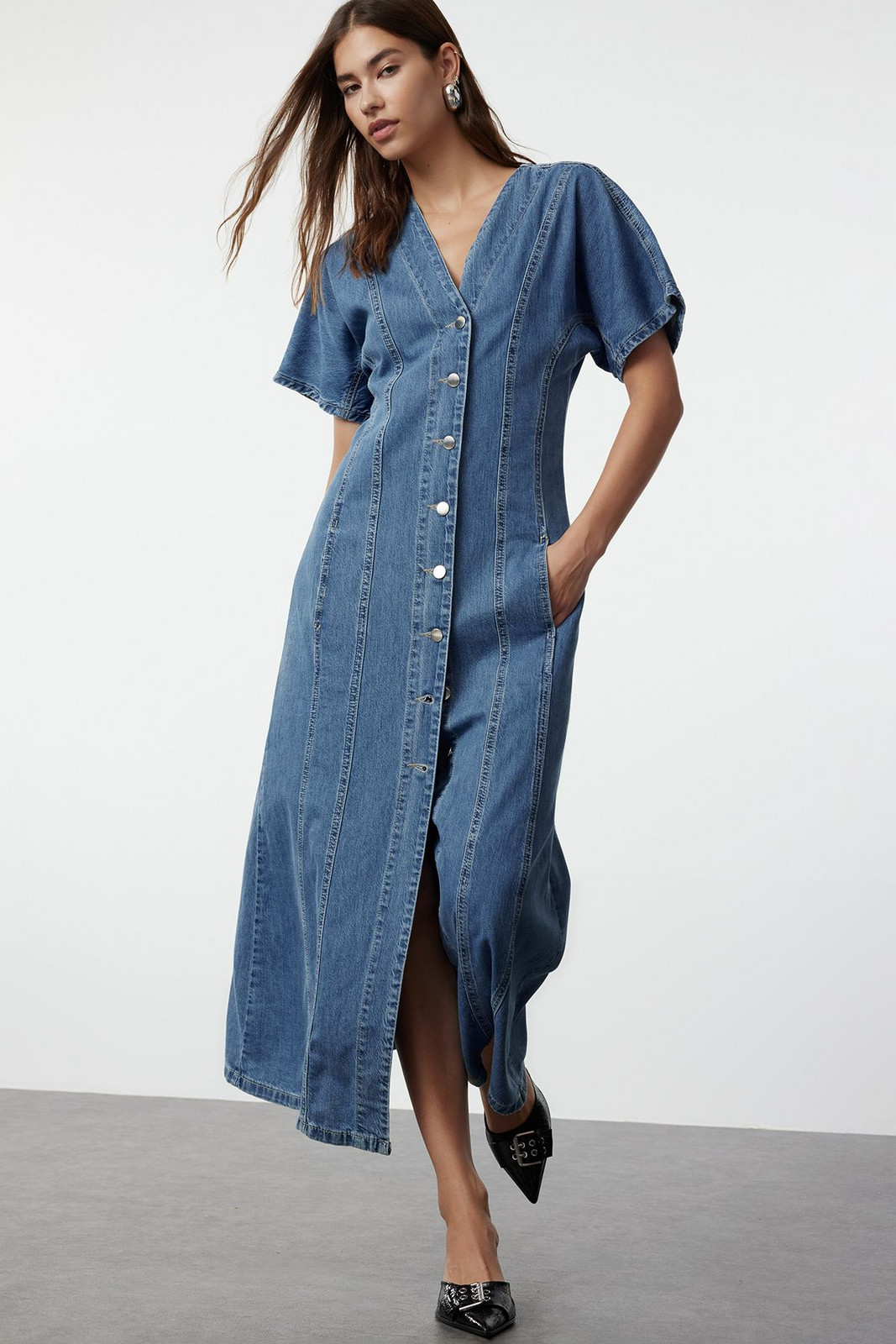 Trendyol Blue Stitching Detailed Maxi Denim Dress