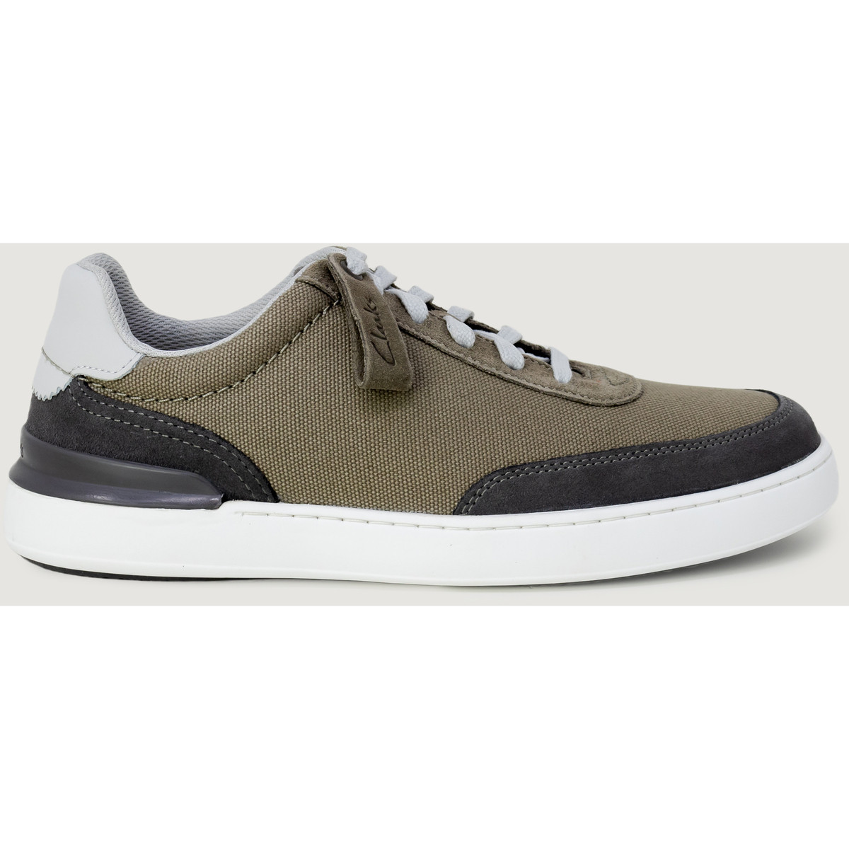 Clarks  COURT LITE TOR 26170208  Hnědá