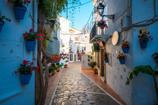 Marco Bottigelli Fotografie Pedestrian streets in the the cozy, Marco Bottigelli, 40 × 26.7 cm