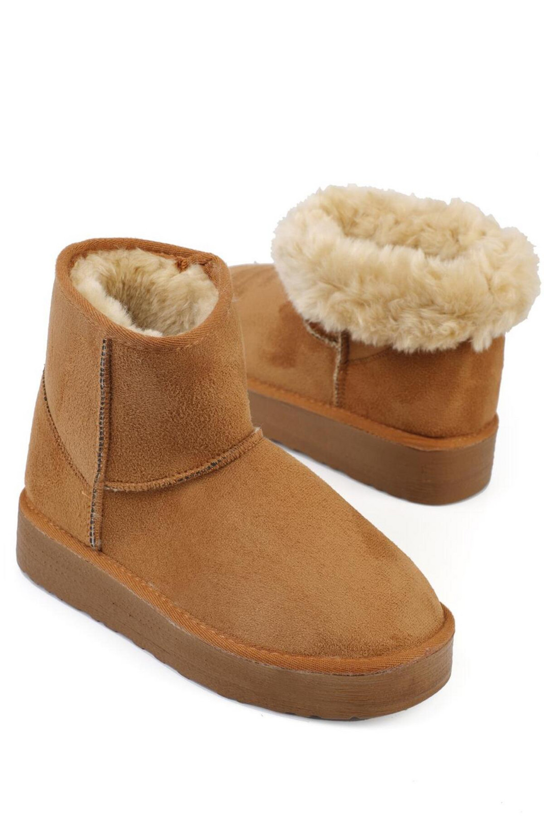 Capone Outfitters Capone Women's Sheepskin Mid-Length Boots with Round Toes.