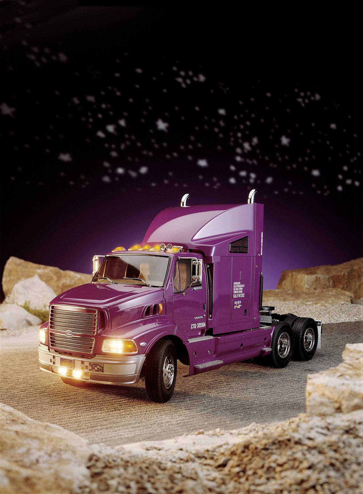 Tamiya 56309 Ford Aeromax 1:14 elektrický RC model nákladního automobilu stavebnice