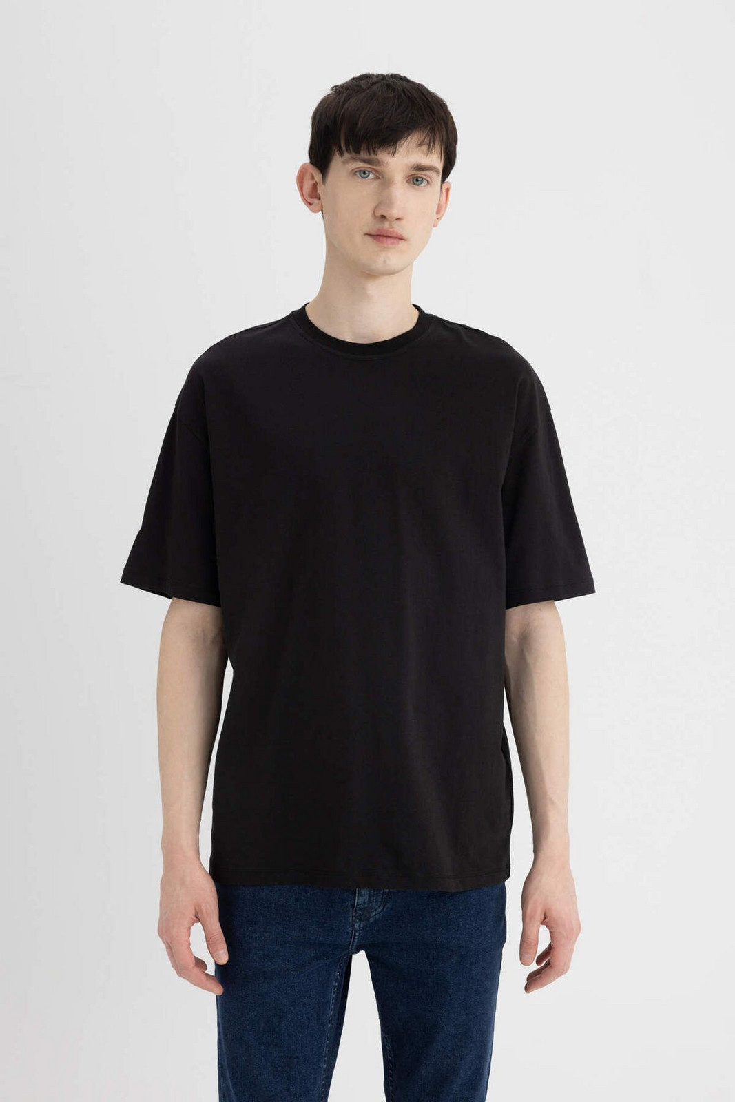 DEFACTO Oversize Fit Crew Neck 100% Cotton T-Shirt