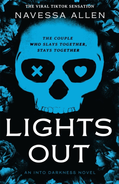 Lights Out - Tiktok's favourite dark and steamy romcom (Allen Navessa)(Paperback / softback)
