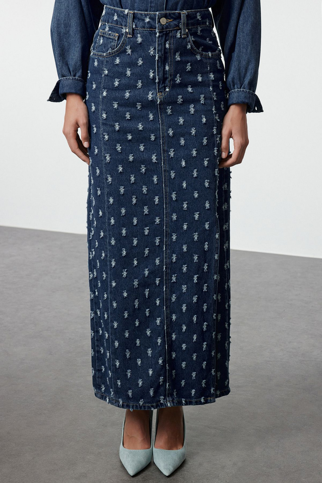 Trendyol Limited Edition Blue Textured Fabric Maxi Denim Skirt