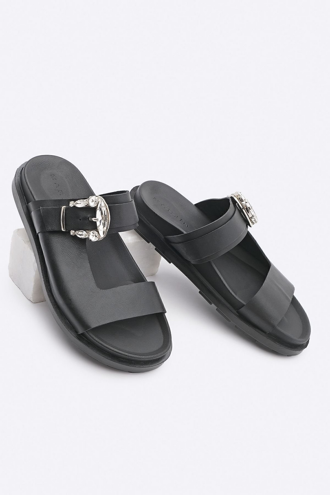 Marjin Women's Stone Buckle Genuine Leather Daily Slippers Palame Black