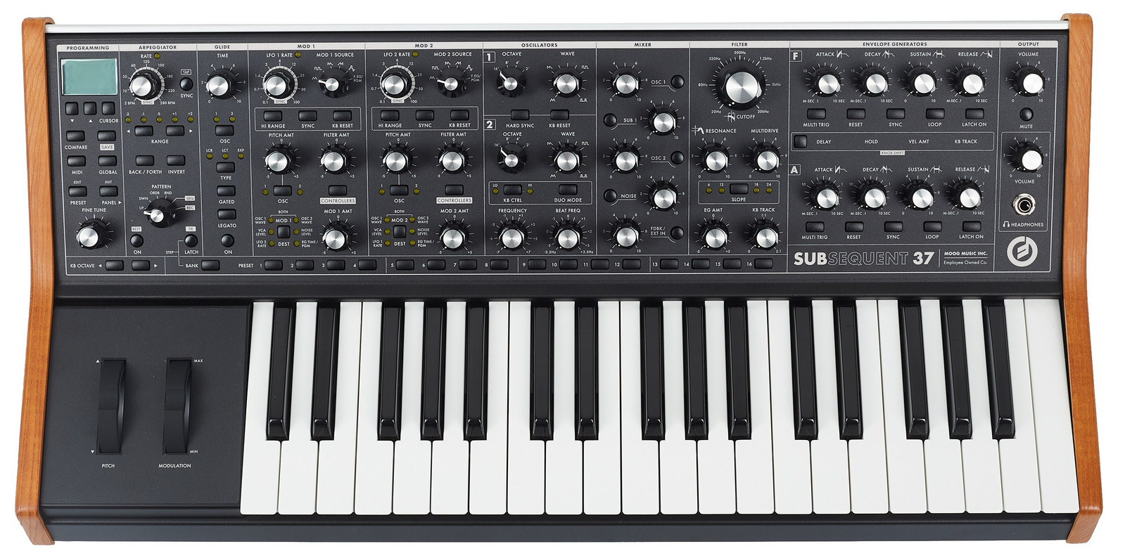 Moog SUBSEQUENT 37 (rozbalené)