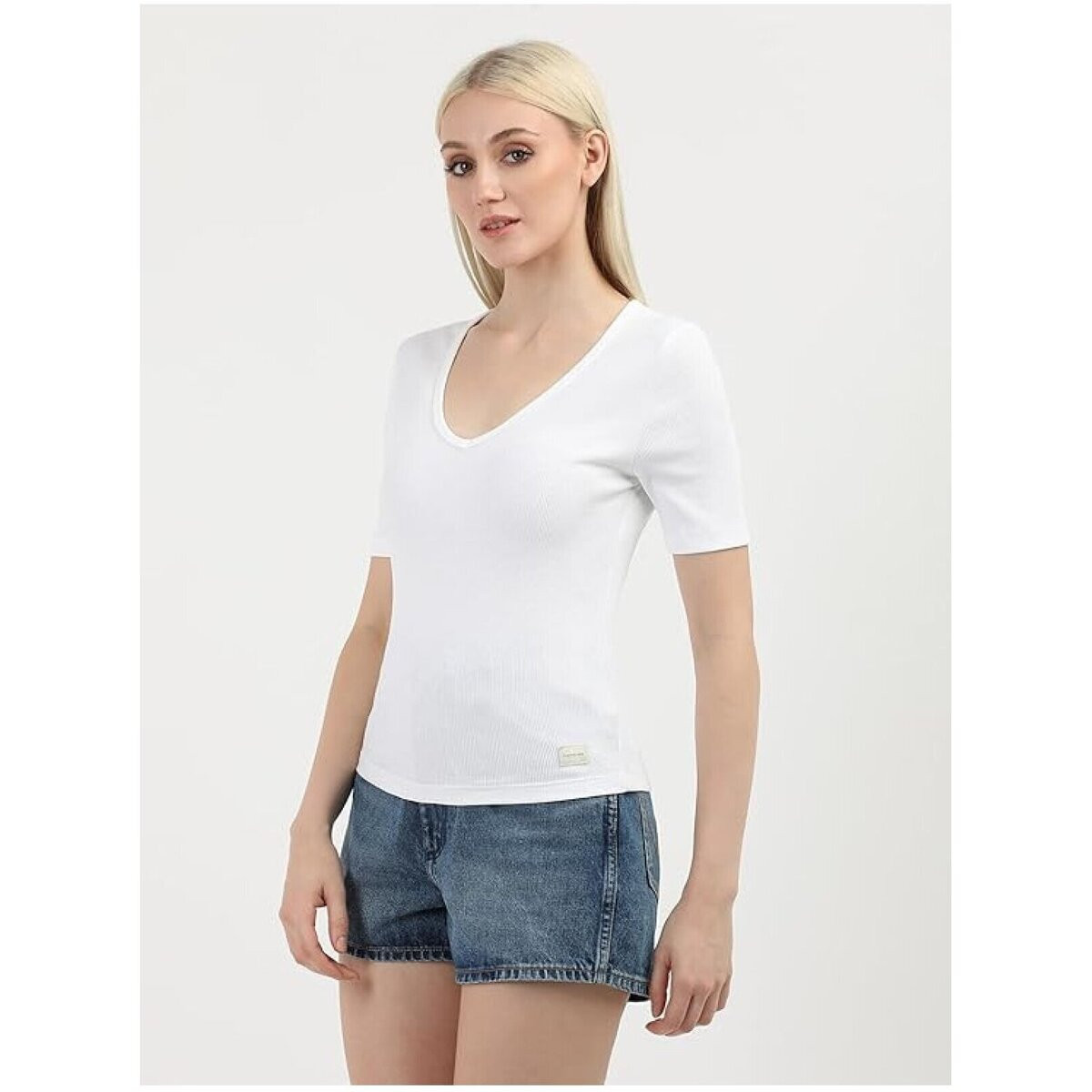 Calvin Klein Jeans  J20J224455  Bílá