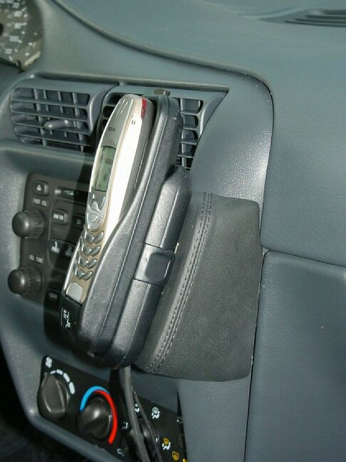Držák telefonu Kuda Chevrolet Cavalier od 2004
