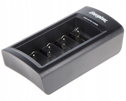 Nabíječka Bat-recharge/universal Energizer