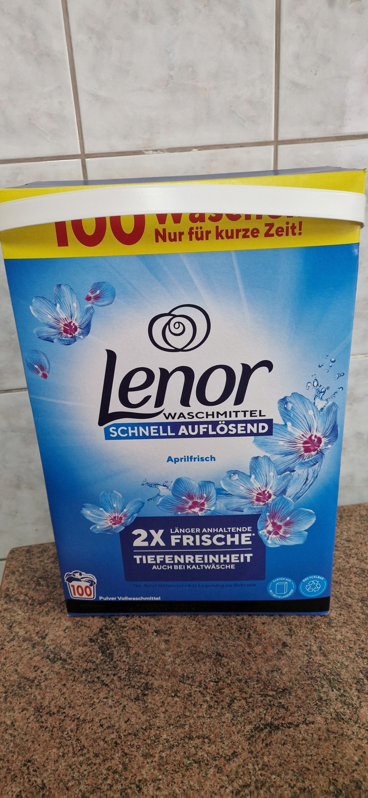 Lenor Prací prášek univerzální Aprilfrisch 6 kg