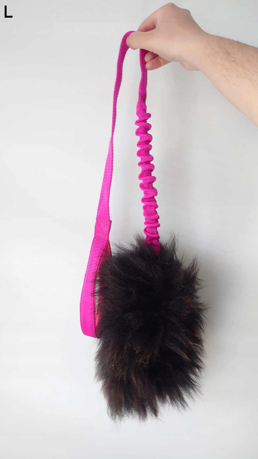 Přetahovadlo hračka z přírodní ovce velikost L pro psa hnědá dlouhá