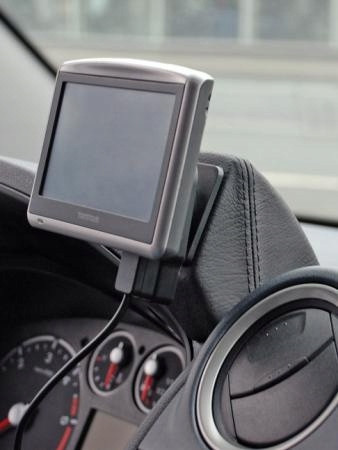 Držák telefonu Kuda Ford Transit Connectod09