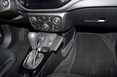 Držák telefonu Kuda Jeep Compass od 08/2017