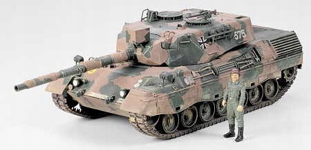 Tamiya 35112 German Leopard A4 Tank