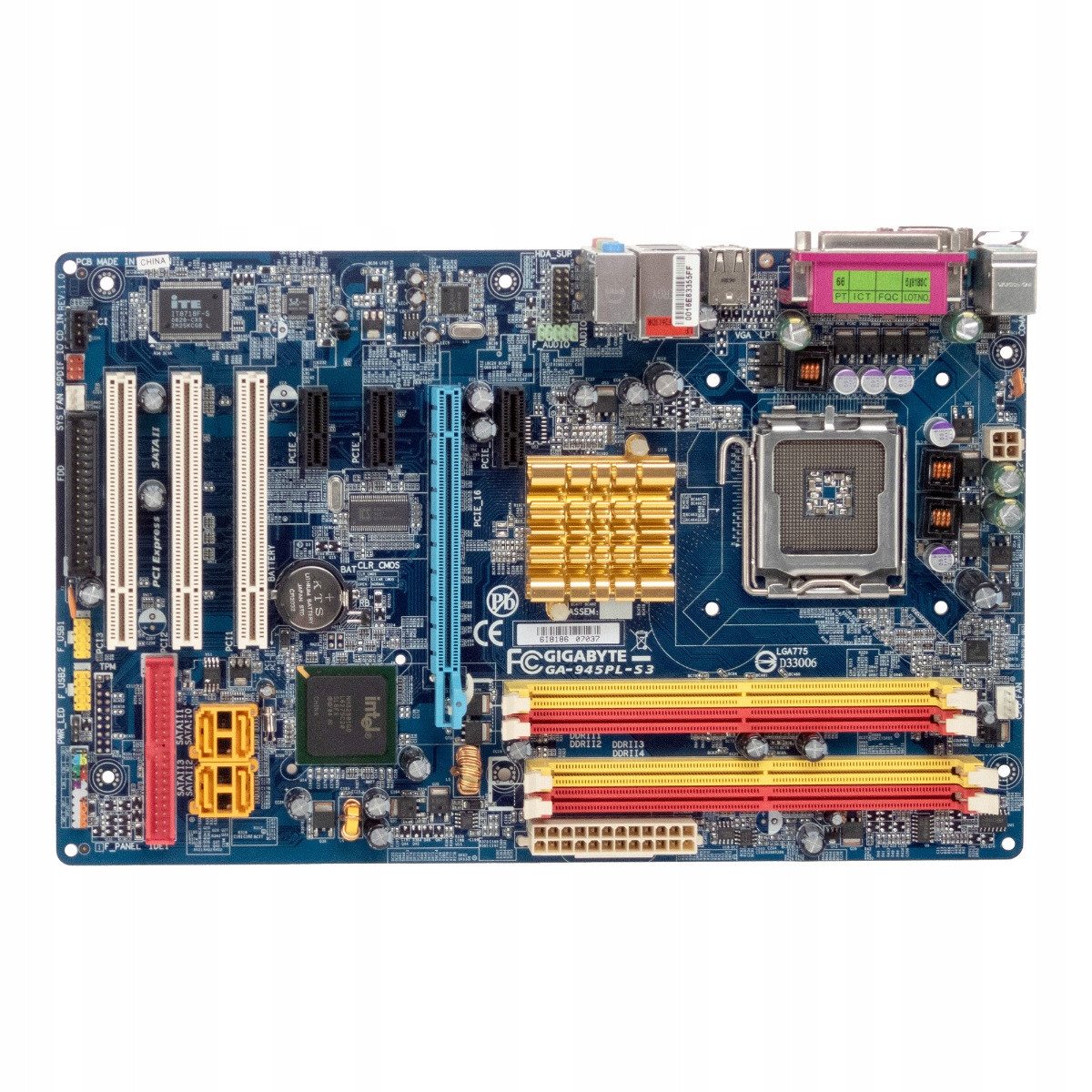 Gigabyte GA-945 Pl S3 LGA775 DDR2 Pci a Pci Atx