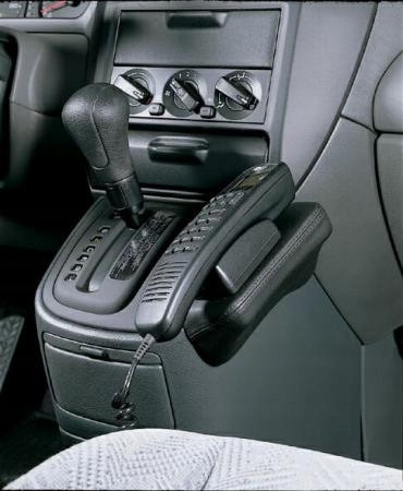 Držák na mobil Kuda Mitsubishi Space Runner od 08/1999