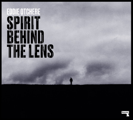 Spirit Behind the Lens: The Making of a Hip-Hop Photographer (Otchere Eddie)(Pevná vazba)
