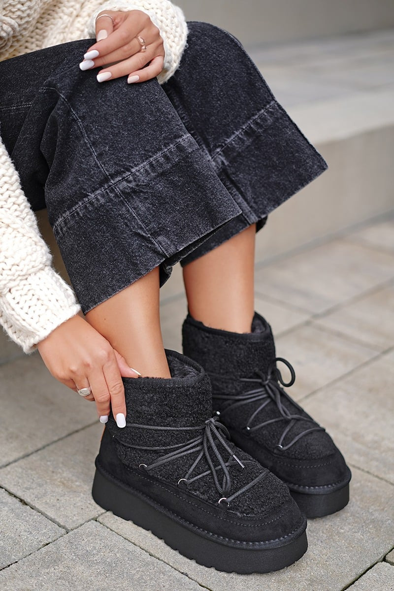 Černé sněhule na platformě 142941