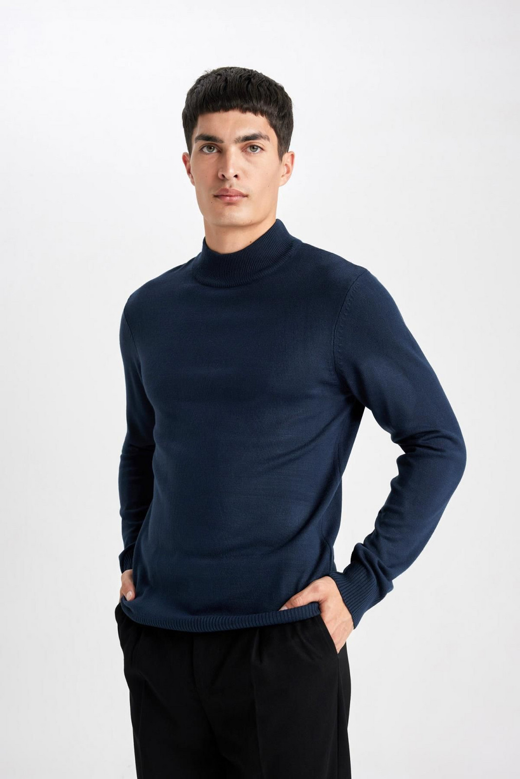 DEFACTO Slim Fit Turtleneck Knitwear Sweater
