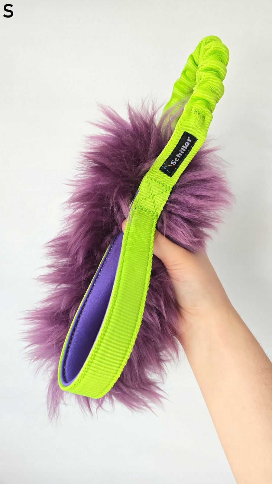 Přetahovadlo hračka z přírodní ovce velikost S pro psa fialová barevná