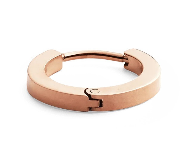 Daniel Wellington Minimalistická single náušnice z pozlacené oceli DW00400862