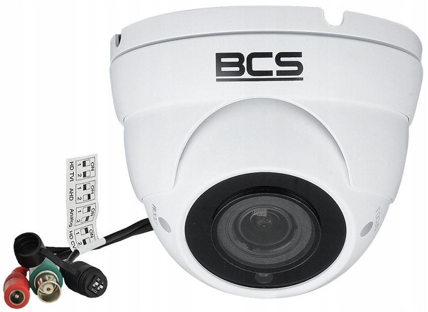 BCS-EA45VR4(H2) Venkovní Kopulová Kamera Analog 5Mpx Ir 40M 3.3-12MM IP66