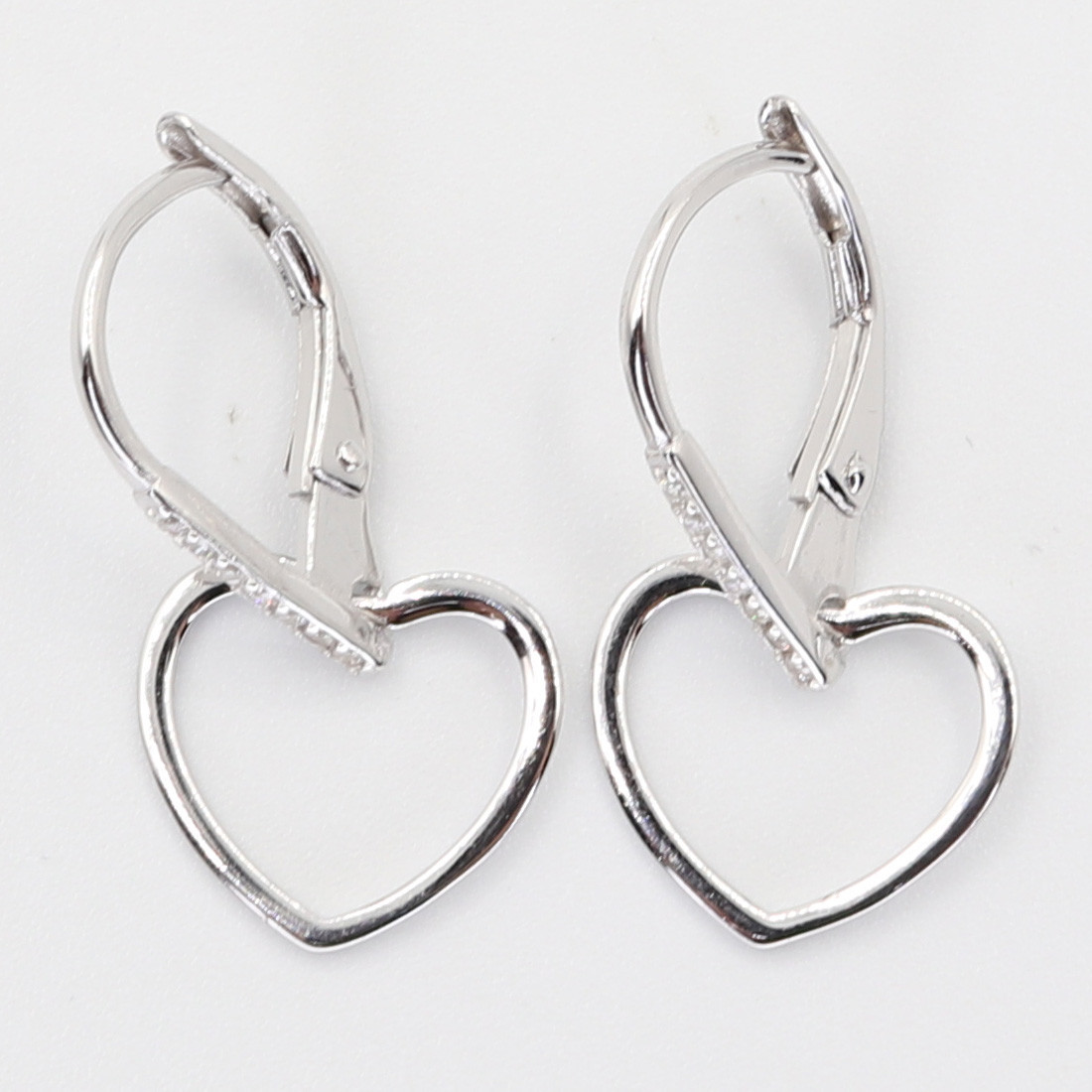 Stříbrné náušnice 111143