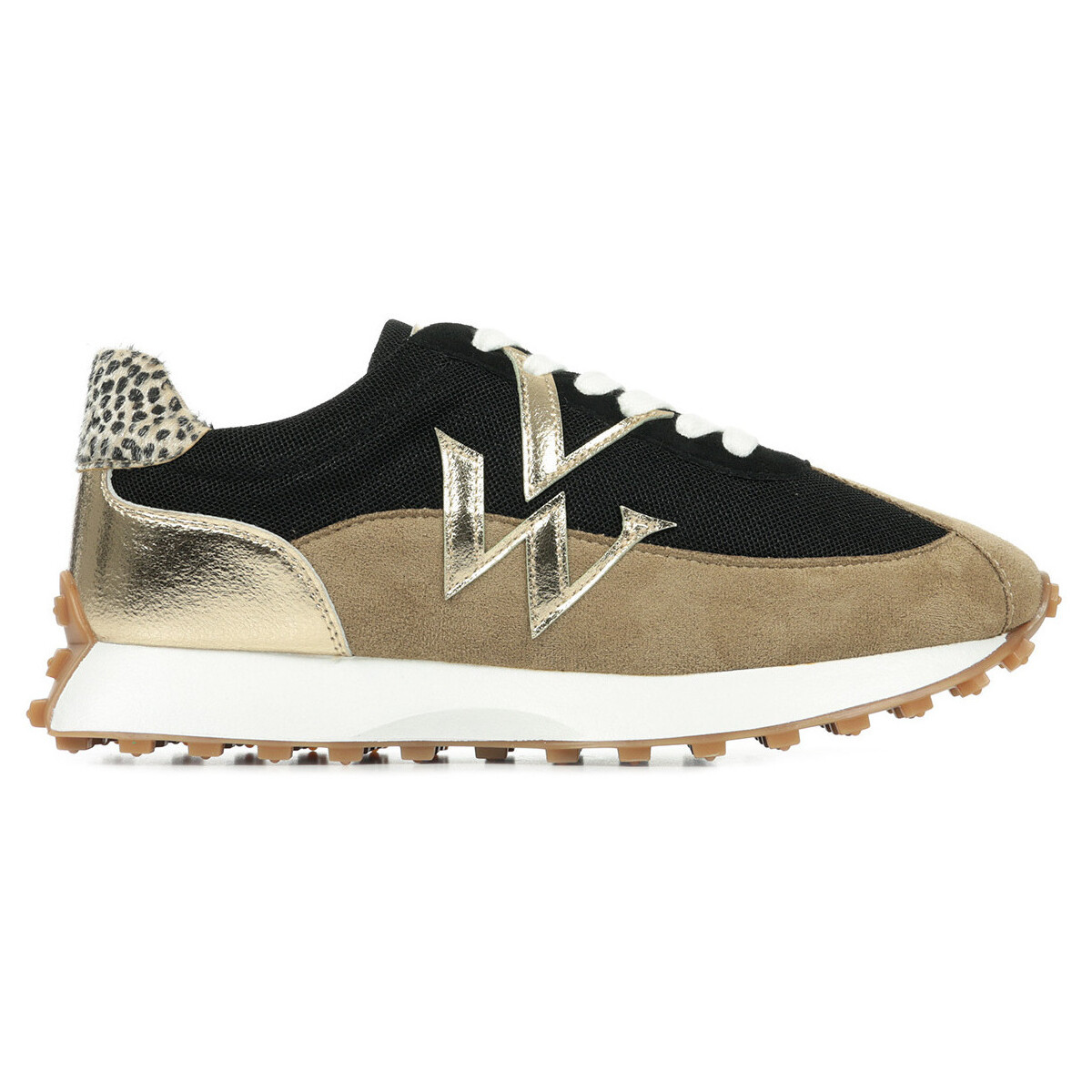 Vanessa Wu  Pia  Černá