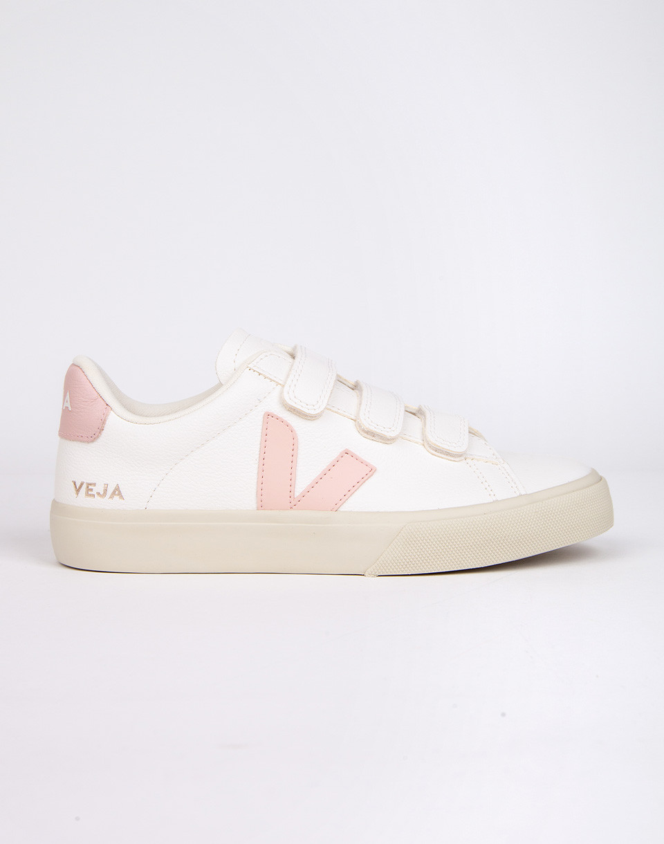 Veja Recife Logo EXTRA-WHITE_PETALE 37