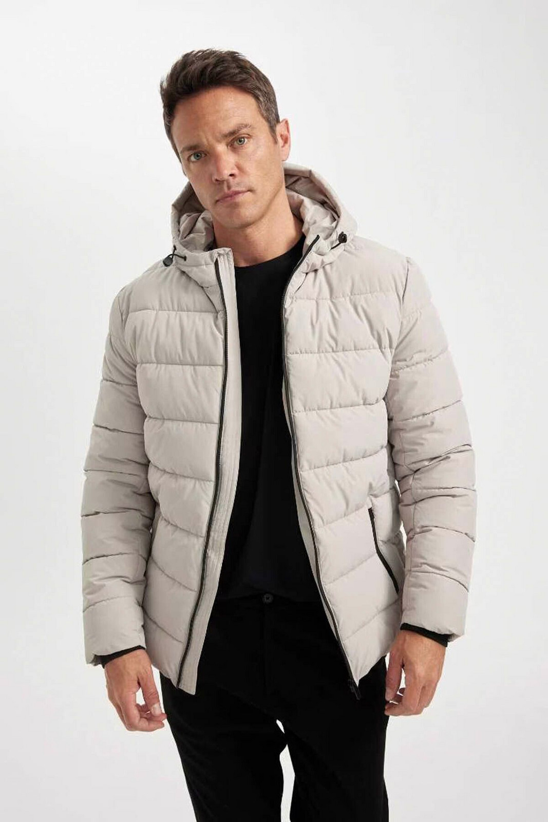 DEFACTO Men's Beige Water Repellent Slim Fit Slim Cut Hooded Zippered Pocket Lined Puffer Jacket