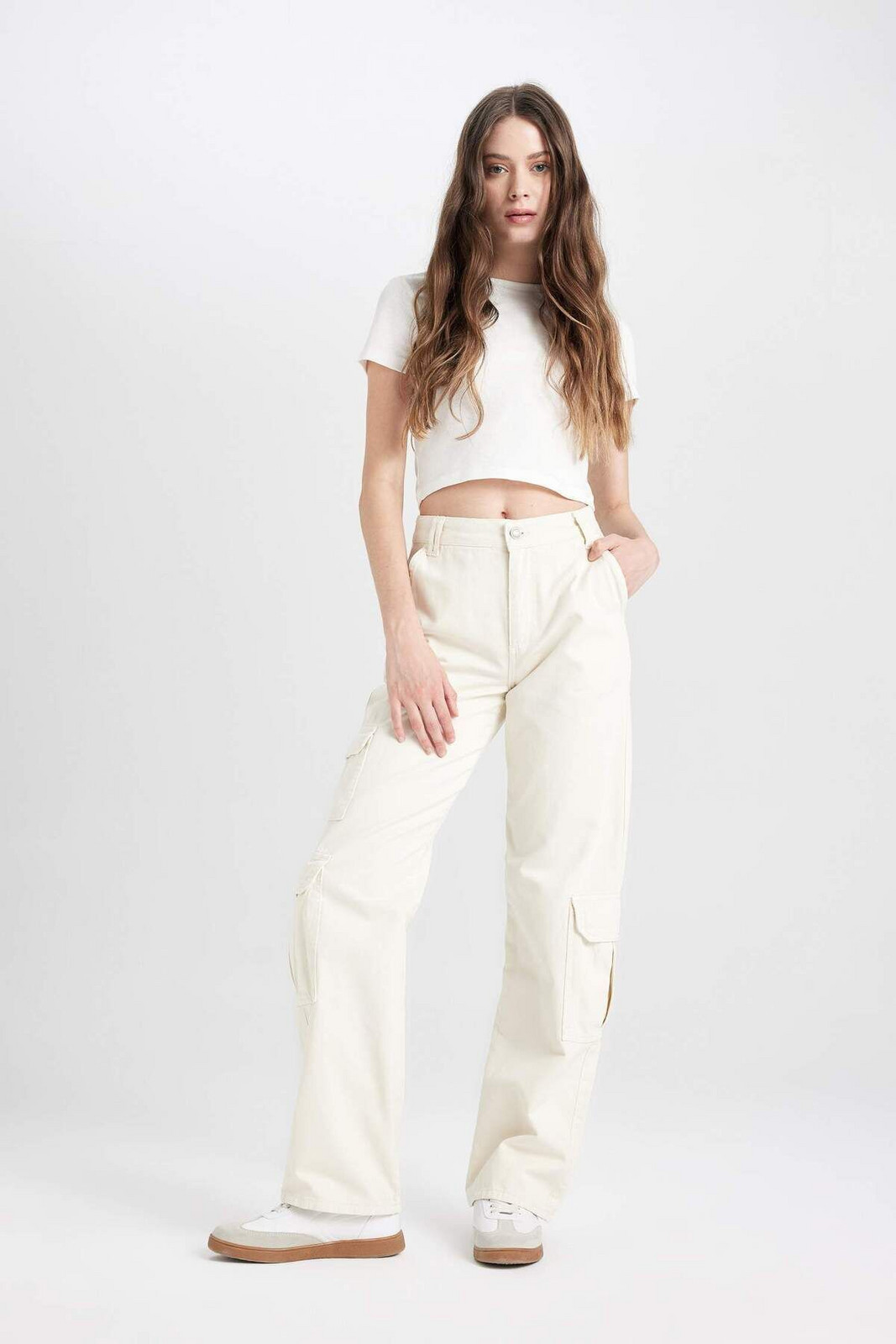 DEFACTO Afra X Straight Fit Cargo Pocket Regular Waist Gabardine Trousers