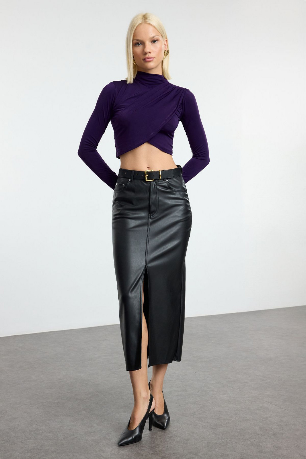 Trendyol Purple High Collar Draped Crop Knitted Blouse