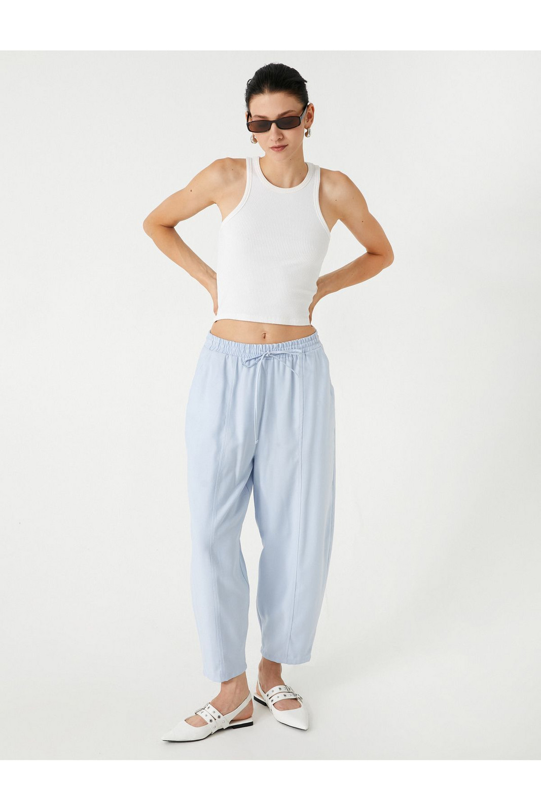 Koton Carrot Cut Trousers with Pockets and Tie Waist Viscose