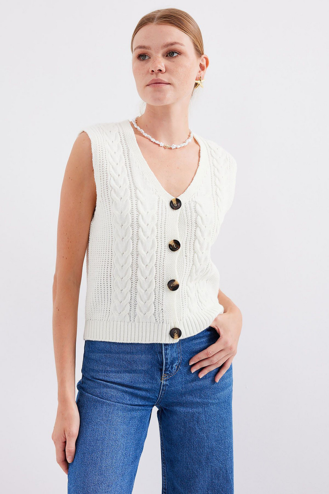 Bigdart 15882 Buttoned Short Knitwear Vest - White