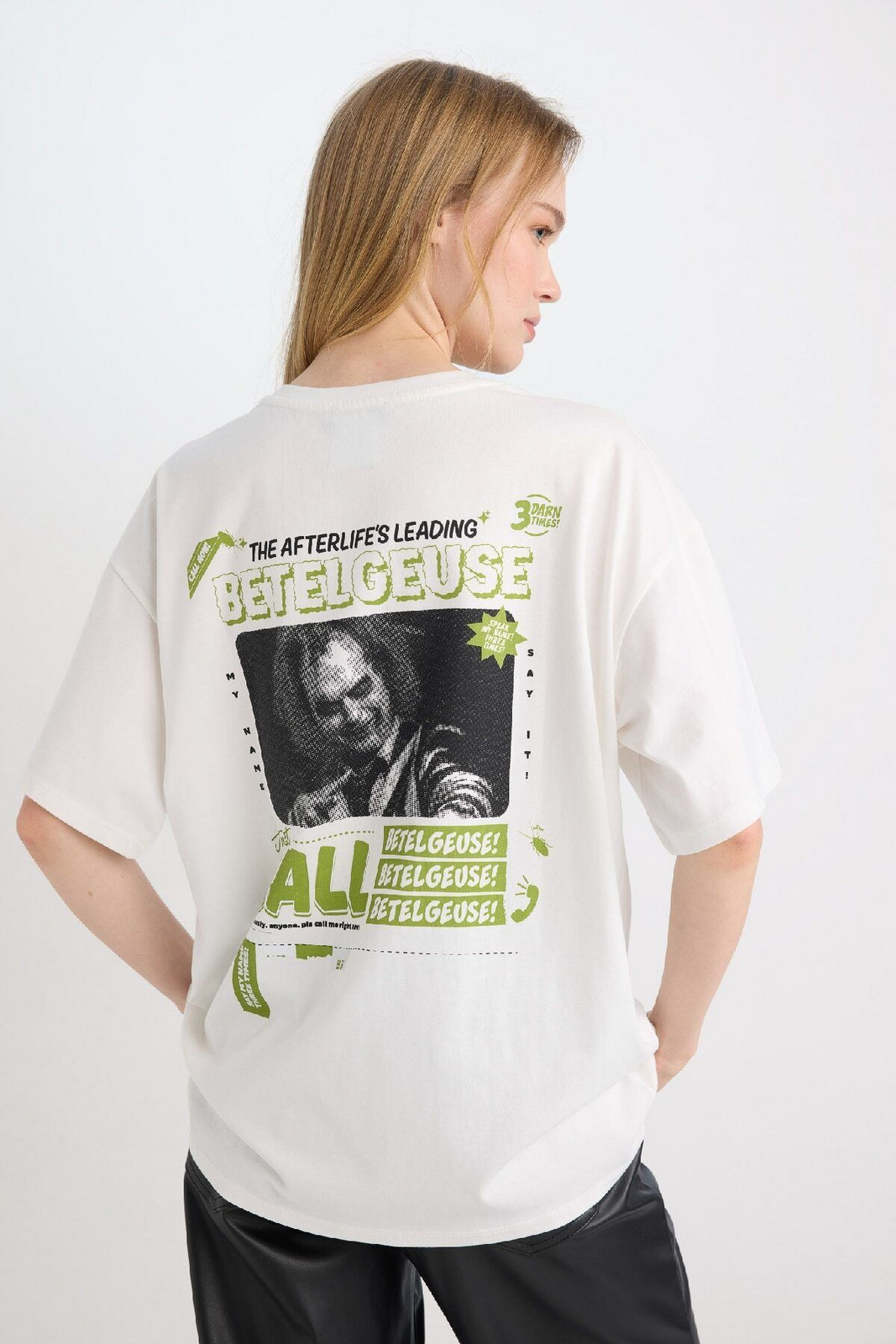 DEFACTO Cool Beetlejuice Oversize Fit Wide Pattern Crew Neck Printed Short Sleeve T-Shirt