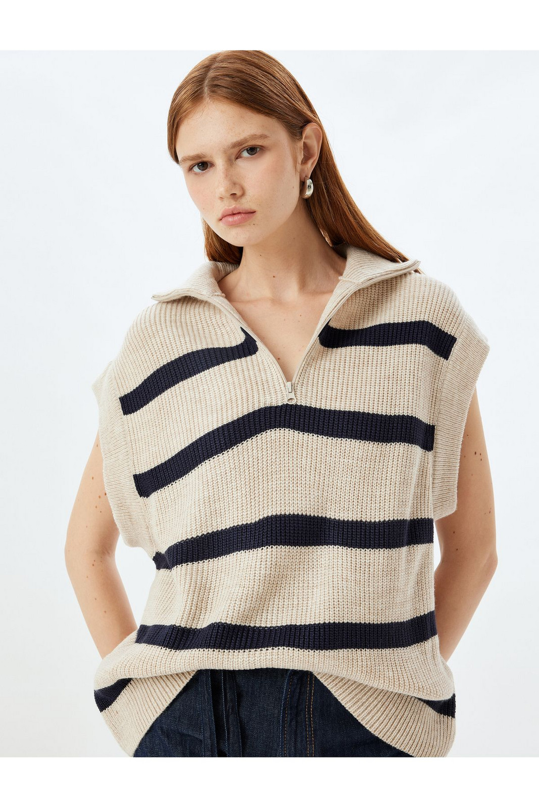 Koton Knitwear Oversize Sweater Half Zipper Detail Stand Collar Sleeveless