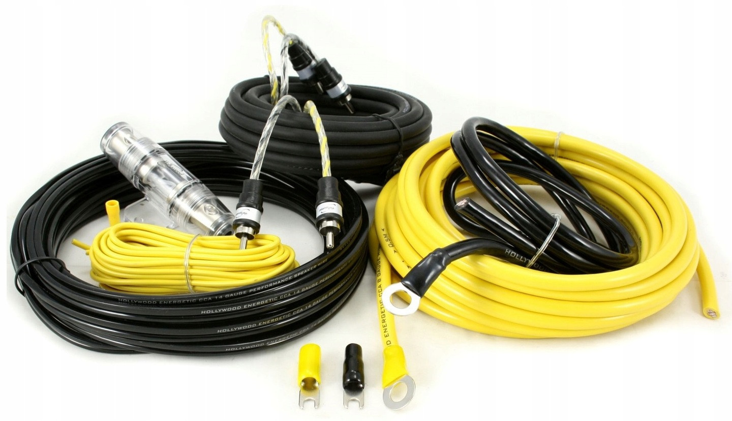 Hollywood En. Cca 28 Bohatě Vybavená Značková Sada Kabelů Nad 200 Rms