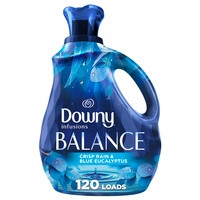 Downy Crisp Rain & Blue Eucalyptus 2,4 l 120 máchání na máchání tkanin