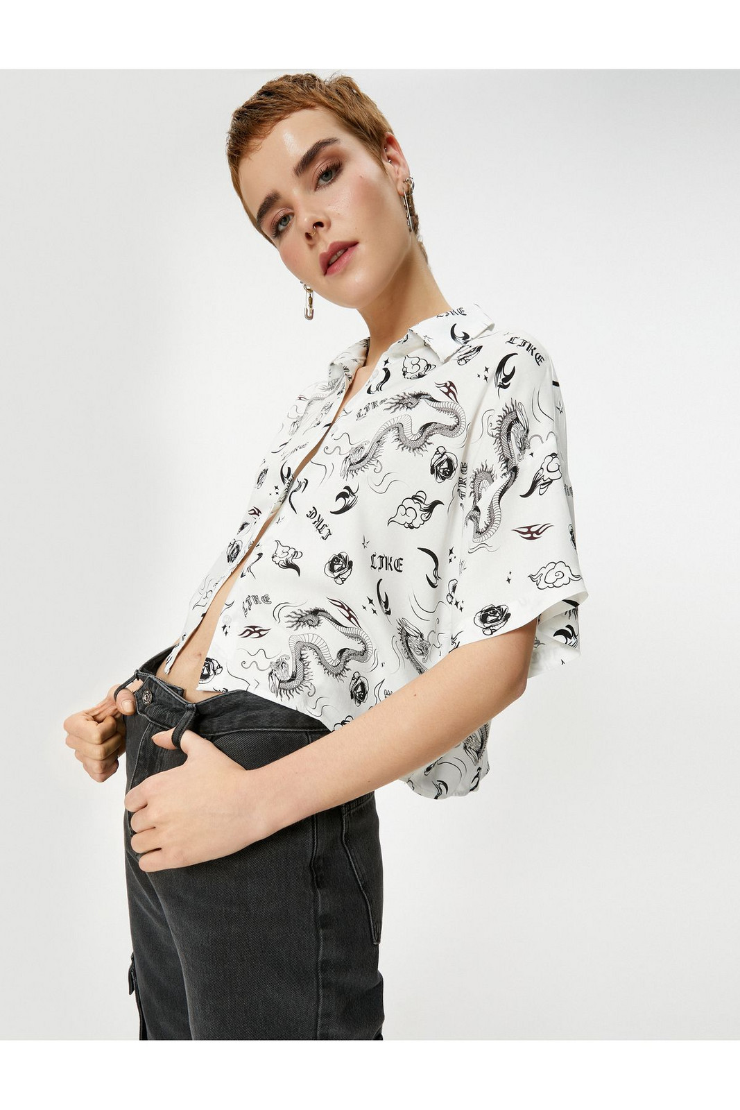 Koton Comfortable Fit Crop Shirt Dragon Printed Viscose Fabric Short Sleeve