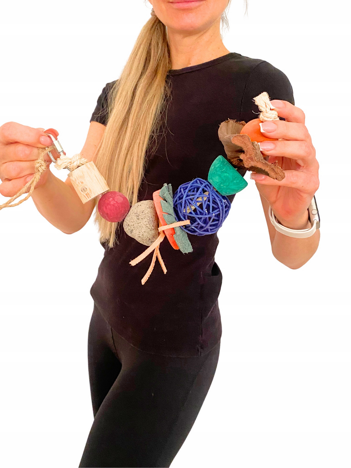 Barevný akrobat Hračka s javovými kameny pro všechny papoušky