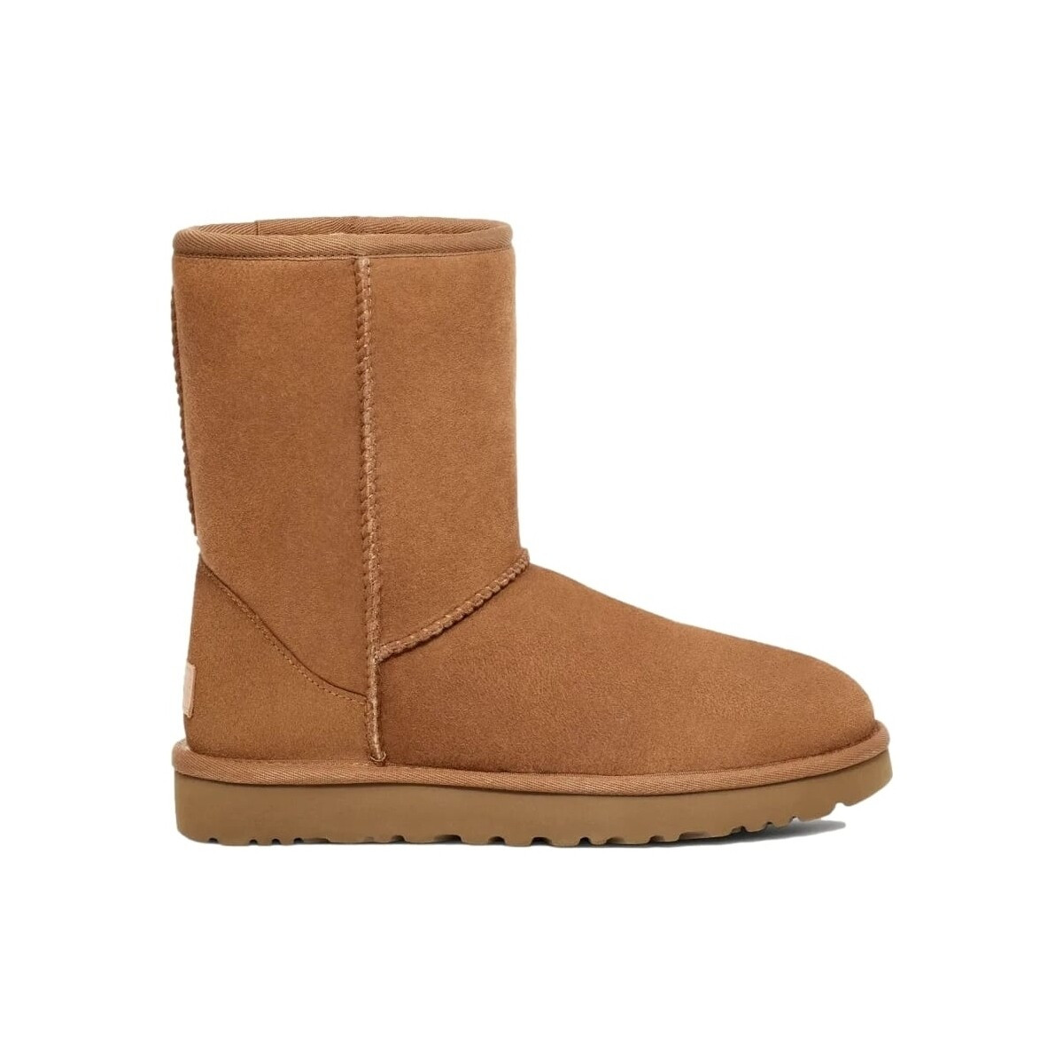 UGG  Classic Short II Boots - Chestnut  Hnědá