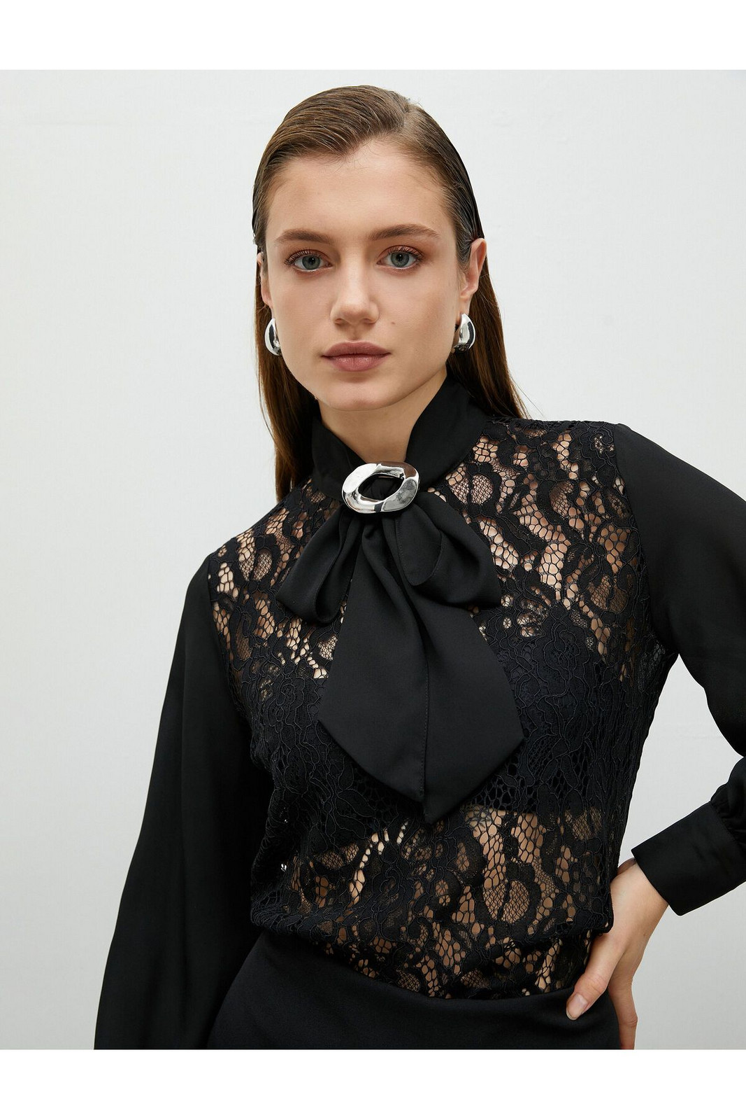 Koton Lace Blouse Neck Neck Balloon Sleeve