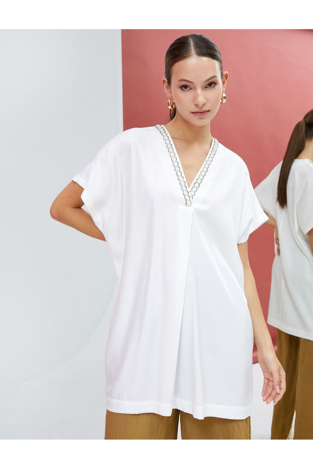 Koton Long Tunic Short Sleeve V-Neck Accessory Detail