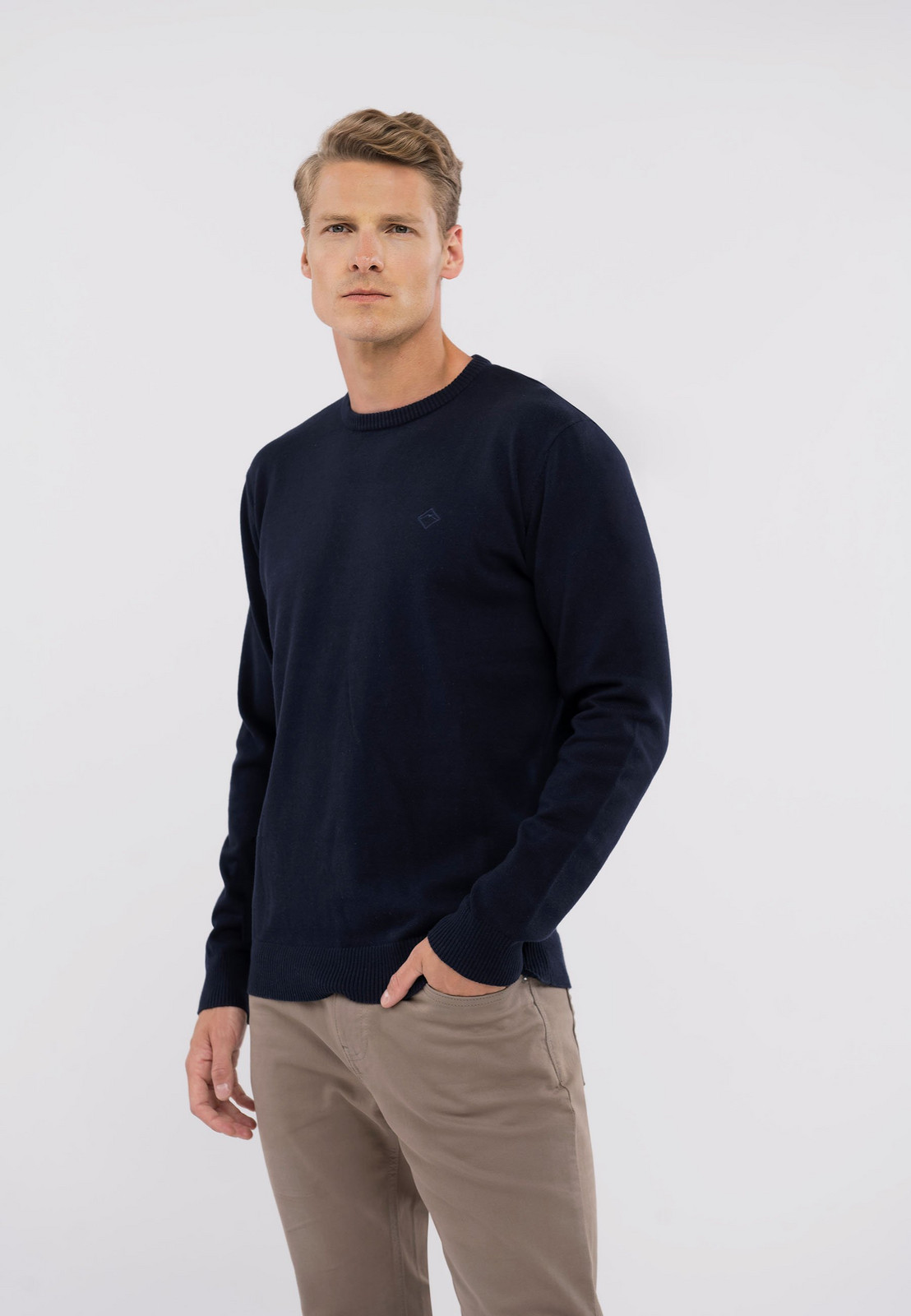 Volcano Man's Sweater S-Rado Navy Blue