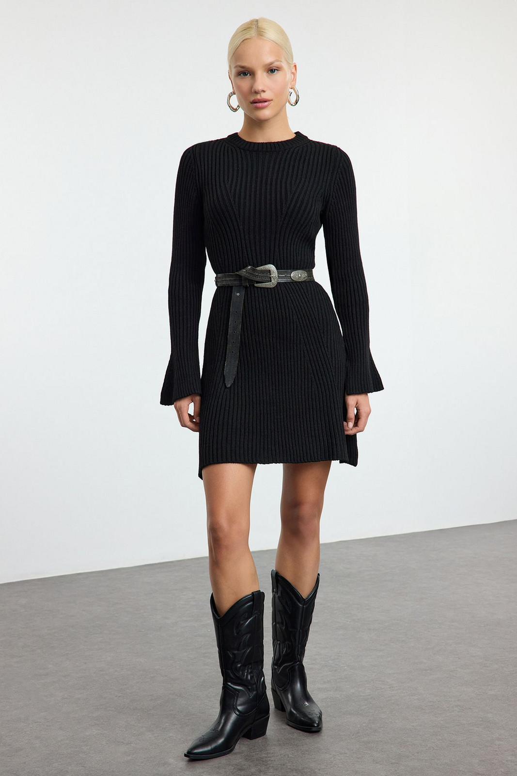 Trendyol Black Mini Knit A-Line Form Fit Dress