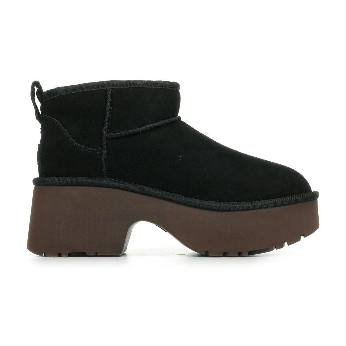 UGG  Classic Ultra Mini New Heights  Černá