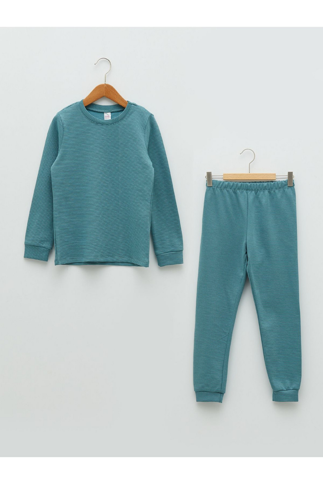 LC Waikiki Crew Neck Basic Long Sleeve Girls Kids Pajamas Set