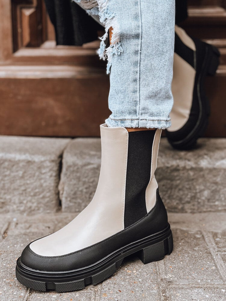 Dámské boty FROSTFALL Barva béžová DSTREET